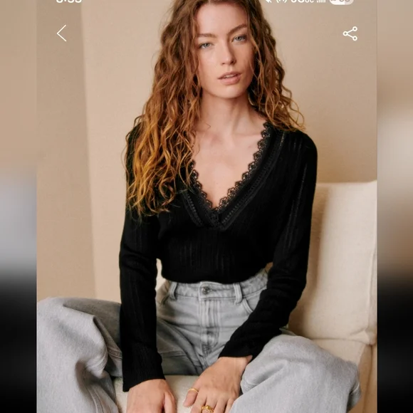 Sezane Abigael Long Sleeved Merino Wool Black V-Neck Jumper - Picture 3 of 5